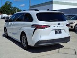 Used 2022 Toyota Sienna XLE image 5