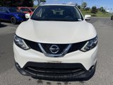 Used 2017 Nissan Rogue Sport SL image 2