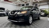 Used 2019 Nissan Rogue S image 2