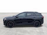 Used 2022 GMC Terrain SLE w/ Driver Convenience Package image 3