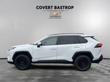 Used 2021 Toyota RAV4 XLE w/ Convenience Package image 4