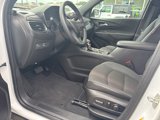Used 2023 Chevrolet Equinox RS image 3