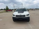 Used 2019 Jeep Cherokee Trailhawk image 3