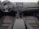 Used 2023 Nissan Altima 2.5 SV image 4