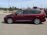 Used 2017 Chrysler Pacifica Touring-L Plus w/ Tire & Wheel Group image 4
