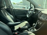 Used 2021 Chevrolet Trax LT w/ LT Convenience Package image 4