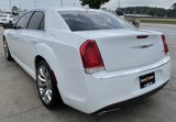 Used 2018 Chrysler 300 Touring L image 5