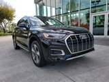 Used 2023 Audi Q5 2.0T Premium w/ Convenience Package image 2