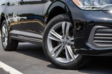Used 2024 Volkswagen Jetta SE image 2