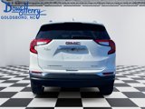 Used 2024 GMC Terrain SLT image 4