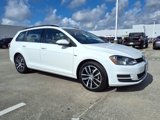 Used 2016 Volkswagen Golf Limited Edition image 2
