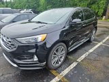 Used 2019 Ford Edge Titanium w/ Equipment Group 301A image 3