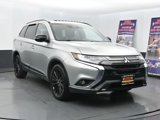 Used 2020 Mitsubishi Outlander LE image 2