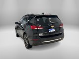 Used 2022 Chevrolet Equinox LT image 2