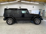 Used 2014 Jeep Wrangler Unlimited Rubicon w/ Connectivity Group image 5