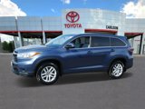 Used 2016 Toyota Highlander LE image 2