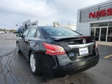 Used 2013 Nissan Altima 3.5 SV w/ Navigation Pkg image 3