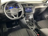 Used 2022 Volkswagen Tiguan SE w/ Panoramic Sunroof Package image 2