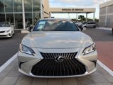Used 2024 Lexus ES 300h w/ Premium Package image 2