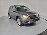 Used 2014 Volkswagen Tiguan SE image 2