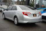 Used 2013 Toyota Camry L image 4