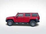 Used 2006 HUMMER H3 Luxury image 2