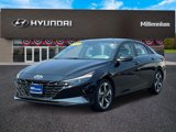Used 2022 Hyundai Elantra SEL w/ Convenience + Premium Package image 4