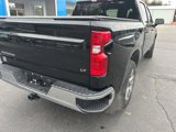 Used 2021 Chevrolet Silverado 1500 LT image 3