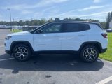 New 2025 Jeep Compass Limited image 4