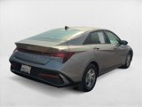 Certified 2025 Hyundai Elantra SE image 5