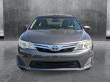 Used 2014 Toyota Camry LE image 2