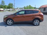 Used 2017 Ford Escape Titanium image 2