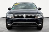 Used 2018 Volkswagen Tiguan SEL image 3
