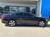 Used 2018 Honda Accord Touring image 3