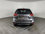 Used 2017 Nissan Rogue SV w/ SV Premium Package image 4
