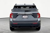 Used 2021 Ford Explorer XLT image 4