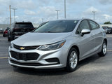 Used 2018 Chevrolet Cruze LT image 2