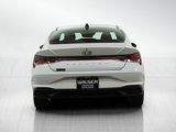 Used 2023 Hyundai Elantra SE image 4