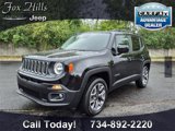 Used 2017 Jeep Renegade Latitude w/ Cold Weather Group image 3