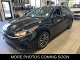 Used 2022 Kia Forte LXS image 2