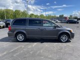 Used 2019 Dodge Grand Caravan SXT image 3