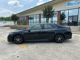 Used 2023 Toyota Camry SE image 2