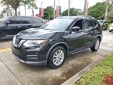 Certified 2020 Nissan Rogue SV image 3