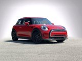 Certified 2024 MINI Cooper 2-Door Hardtop image 2