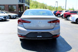 Used 2020 Hyundai Elantra SE w/ Cargo Package (C1) image 6