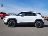 Used 2021 Chevrolet TrailBlazer LT image 2