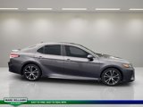 Used 2020 Toyota Camry SE image 2