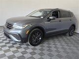 Certified 2023 Volkswagen Tiguan SE image 4