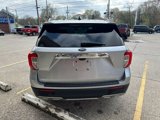 Used 2022 Ford Explorer XLT w/ Equipment Group 202A image 6