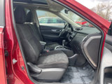 Used 2016 Nissan Rogue SV w/ SV Premium Package image 5